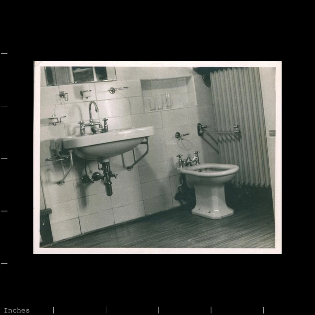 Old Vintage Photo BATHROOM TOILET SINK
