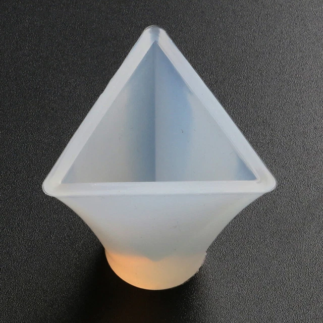 40 mm Harzgussformen Epoxidharz-Silikonformen in Form einer dreieckigen Pyramide