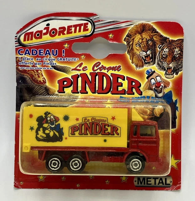 Camion Volvo Avec Remorque Du Cirque Pinder - Majorette - Échelle 1/60 - Occasion