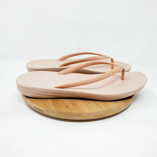 FitFlop Sandals Womens 9 Iqushion Flip Flop Thong Sandals Pink Slip On Shoes