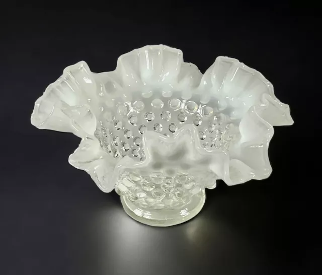 Vintage Fenton French White Opalescent Hobnail 6.5” Art Glass Ruffled Edge Bowl