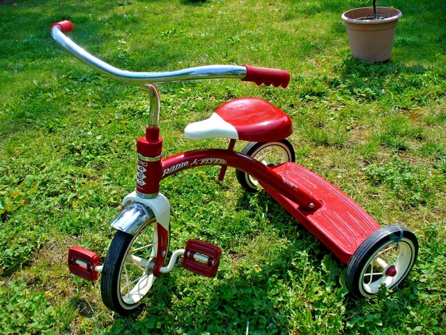 radio flyer retro red