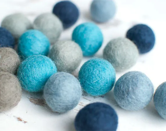 2cm Felt Balls x5 BLUE GREY. Wool. Kids Craft Beads. Pom poms. Scrapbook.