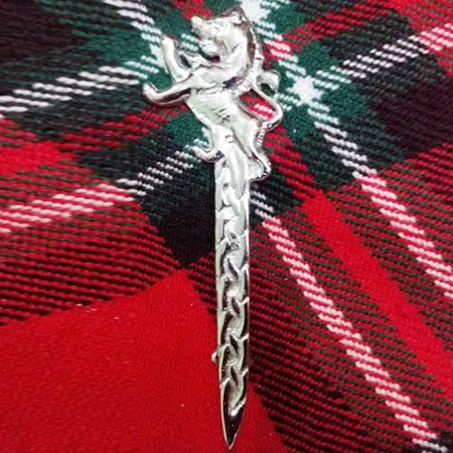 Scozzese Rampante Leone Kilt Pin