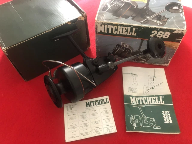 Ancien moulinet Mitchell 350 manivelle verte avec notice et boîte