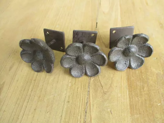 3 Flower Drawer Knobs Pulls Handles Rustic Cast Iron Kitchen Cabinet Farmhouse