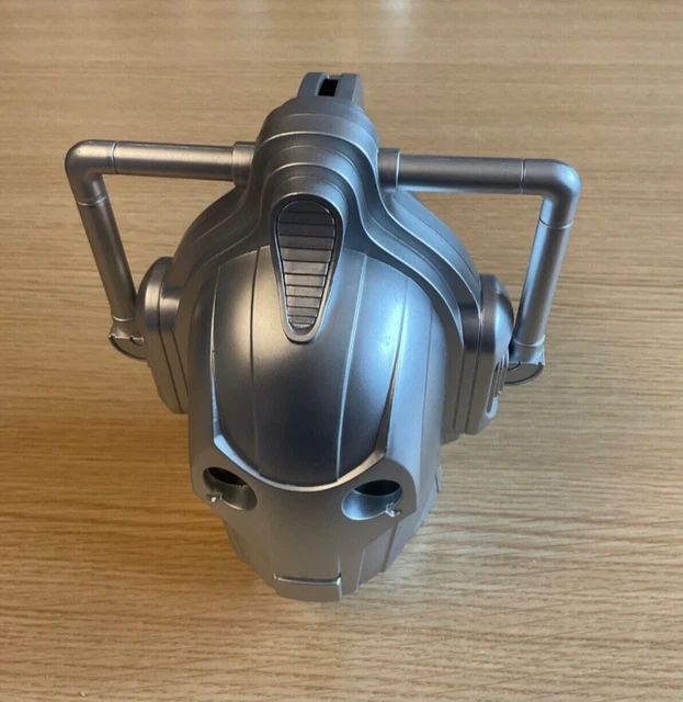 DR WHO "CYBERMAN" Silver Plastic Money Box - Missing Bottom £12.86 -  PicClick UK