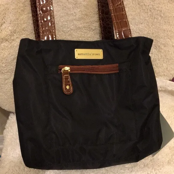 Samantha Brown Cooler Lunch bag that looks like a purse or handbag for hiding
