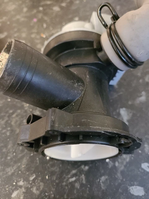 Hotpoint WMYL661 Washing Machine Water Pump & Housing
