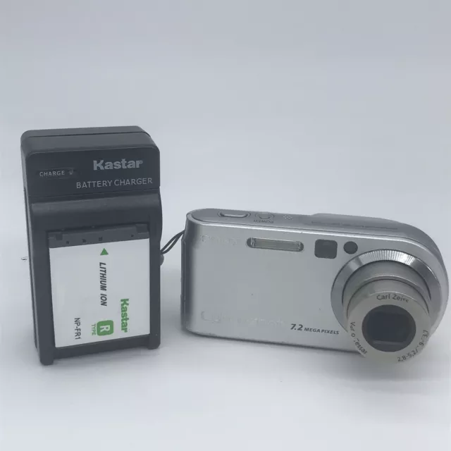Sony Cyber-Shot DSC-P200 7.2MP 3x Digital Camera Silver With Charger & Batteries