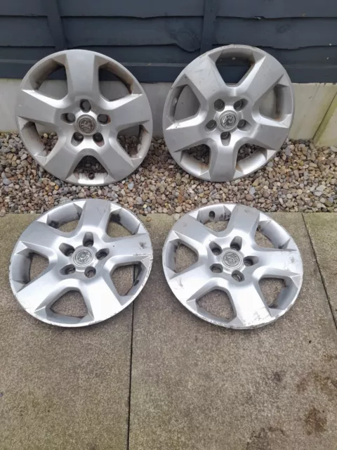 Set 4x16" Tappi Mozzo Vauxhall Astra Zafira Vectra...wk67