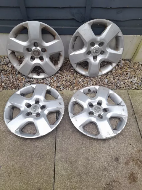 Set of 4 x 16" Vauxhall Astra Zafira Vectra wheel trims Hub Caps....wk67