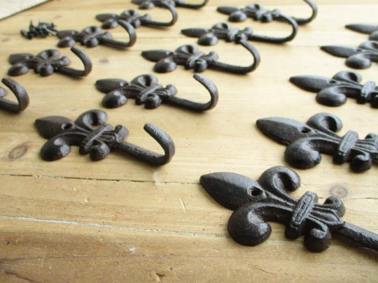 10 Cast Iron Fleur De Lis Coat Hooks Hook Hall Tree Hat Dog Leash Fluer French 2