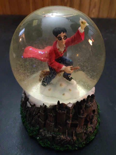Harry Potter Quidditch Snow Globe 2000 Vintage Dome - Warner Bros RETIRED Enesco