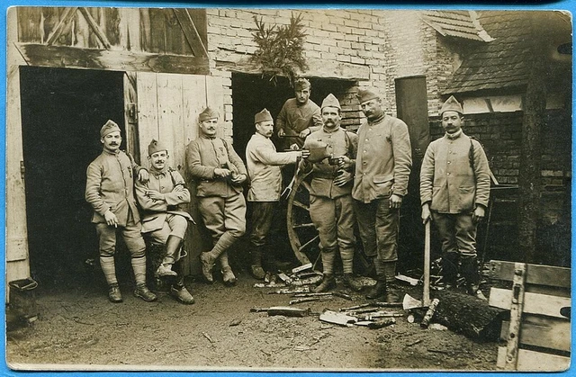 CPA PHOTO : Soldats du 132° Régiment d'Artillerie / Guerre 14-18