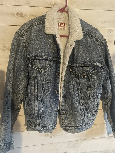 VTG 80s LEVIS Size XL Sherpa Lined Denim Trucker Jacket 22”x25.5” Distressed