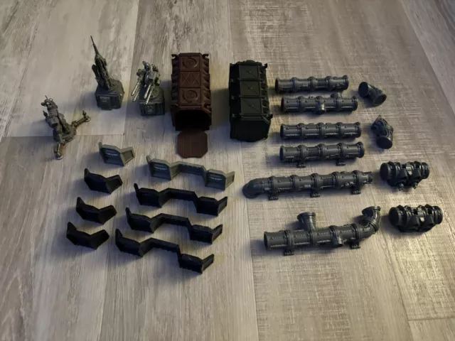 Warhammer 40k - Aegis Line / Pipes / Containers - Games Workshop Terrain Scenery