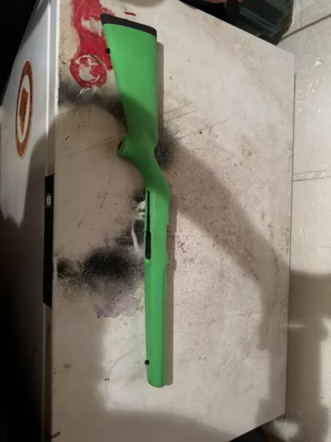 Hogue OverMolded Rubber Stock for Ruger 10 & 22 - Neon Green Glow In The Dark
