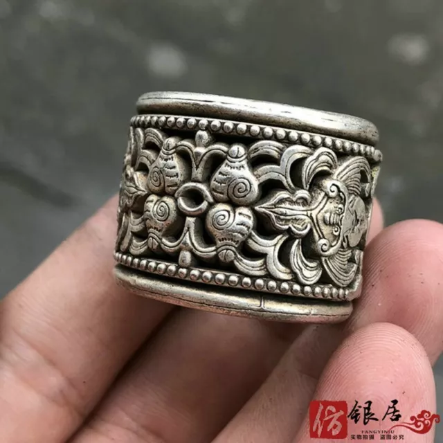 Exquisite Old Chinese tibet silver handcarved bat Pull finger Ring statue 8029 3