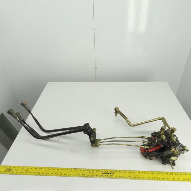 Caterpillar Model 2EC30 Hydraulic Mast Control 3 Lever Assembly W/Valve Block