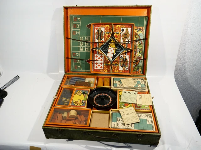 Coffret Jeux Société Début XXe – Dés, Loto, Nain Jaune, Puce – France – Rare