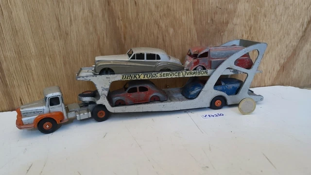 Dinky Toys France N°39A – Tracteur Unic Porte-voitures Boilot – Miniature Ancienne