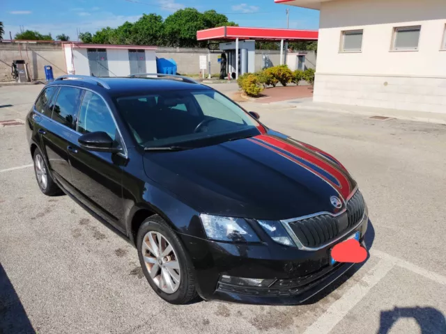Auto Skoda Octavia wagon metano 2017 2