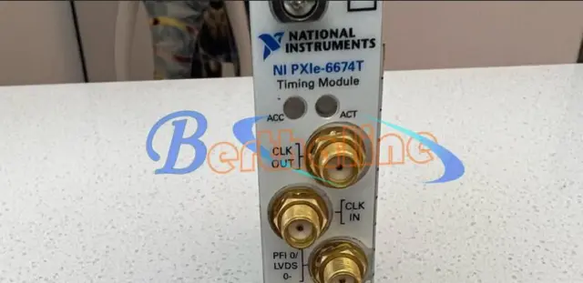 USATO National Instruments NI PXIE-6674T Modulo di temporizzazione