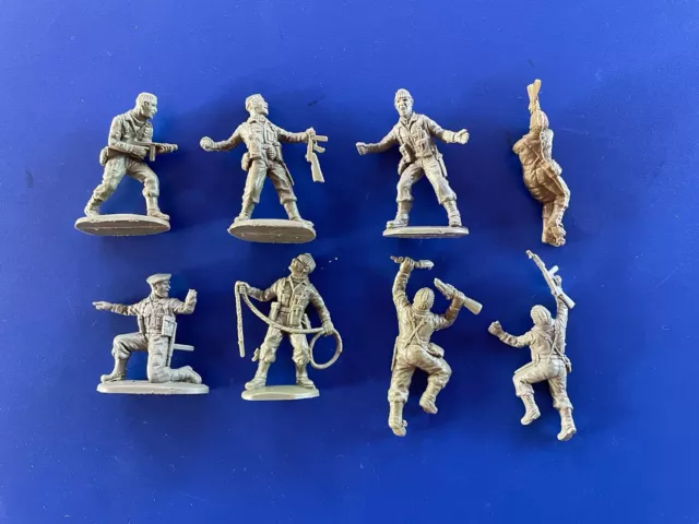Matchbox Toy Soldiers British Commandos 1/32 scale