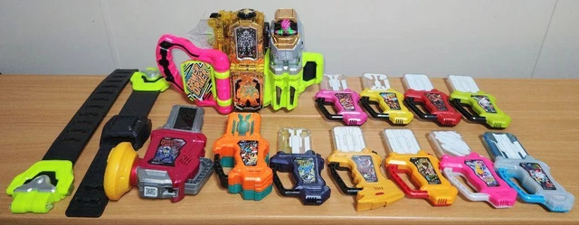Kamen Rider Ex-Aid Dx Gamer Driver Gashat Set