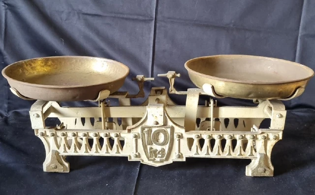 Sehr alte Waage bis 10 kg - funktionsfähig Vintage Antik Gusseisen