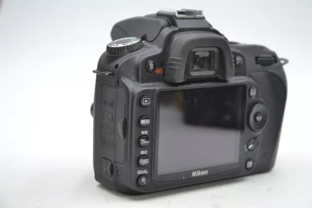 Cuerpo de cámara réflex digital Nikon D90 (ver descripción) 11.793 recuento de obturadores 3