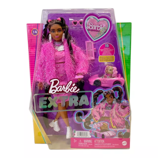 Barbie Puppe Extra mit 1980s Barbie Logo Halskette und Haustier im Cabrio Mattel