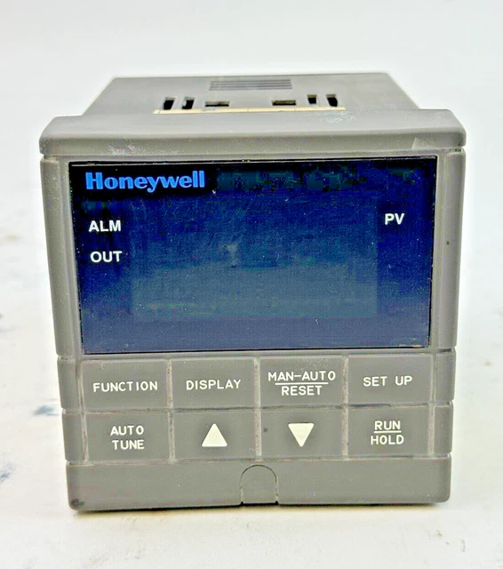 HONEYWELL - DC230B-CE-2A-10-0A00000-20-0 - Digital Temperature