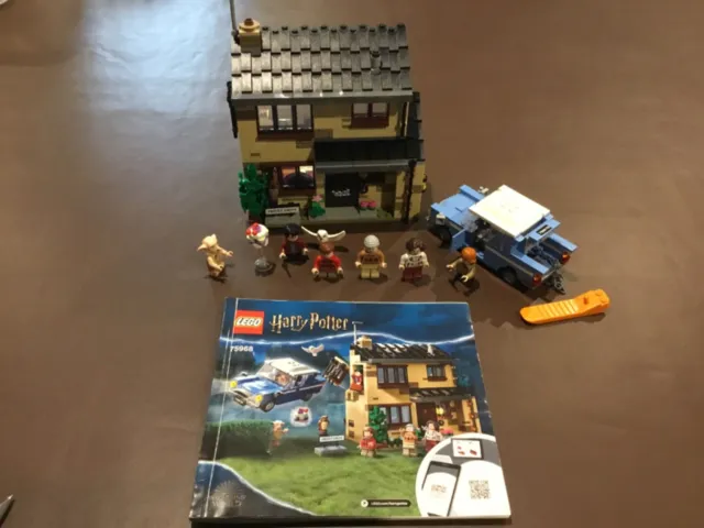 LEGO Harry Potter: 4 Privet Drive (75968) with instructions