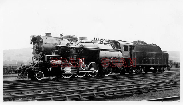 2BB956 RP 1930s/40s DELAWARE & HUDSON RAILROAD 280 LOCO #1215