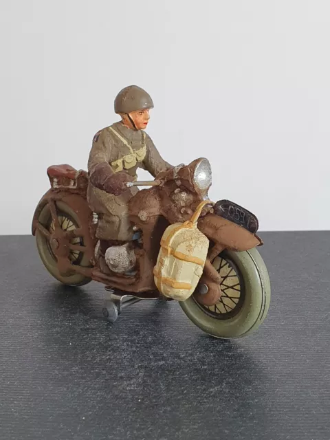 Elastolin Lineol Soldat Motorrad Kradmelder mit Taschen Militär WK Blech Masse