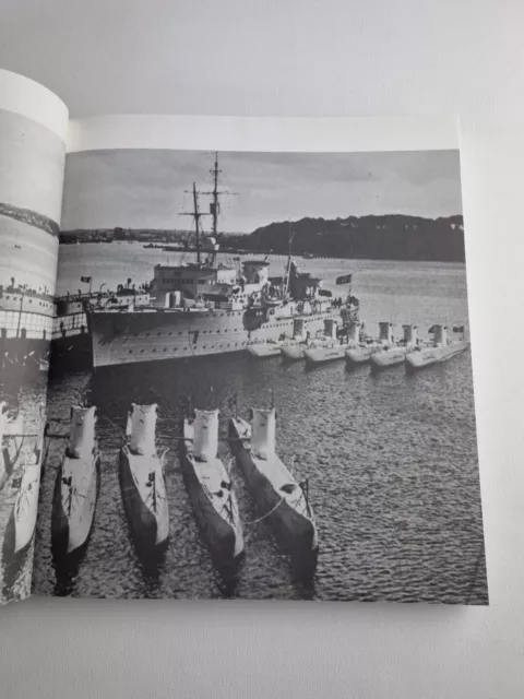 Das Buch der deutschen Kriegsmarine 1935-1945. J.P.Mallmann-Showell 2