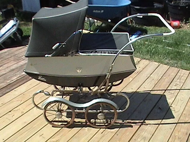 1950s English Bilt-Rite Park Avenue Baby Carriage Chrome Pram Stroller Buggy