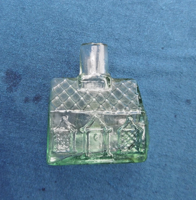 RARE AQUA COTTAGE INK  ,SIDE BUTT, BIG TILE '' Chandler & CO '' EMPTY  BOTTLE