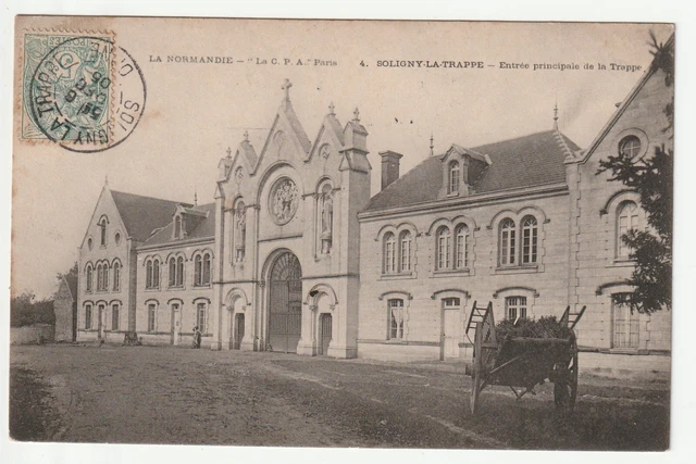 SOLIGNY LA TRAPPE - Orne - CPA 61 - Entrée Principale de la Trappe