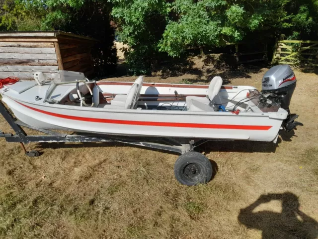 Motor Boat, aluminium runabout, classic, road trailer, 4 stroke engine, fun