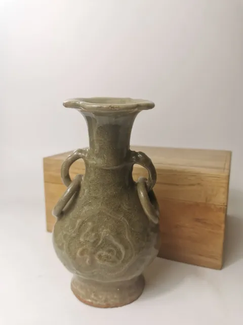 14th century Chinese Ming dynasty Longquan celadon porcelain vase