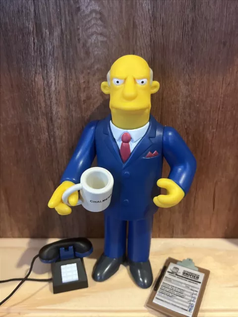 Playmates Simpsons World Of Springfield Figure Superintendent Chalmers 1440 Picclick 