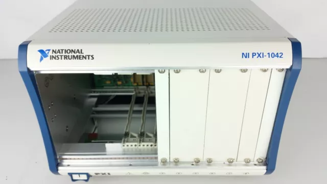 As-Is National Instruments Ni PXI-1042 Telaio -leggere Descrizione