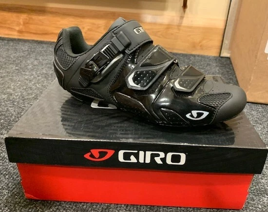 Giro Trans HV schwarze Straßenradschuhe Größe EU43 BRANDNEU IN VERPACKUNG