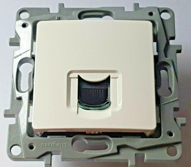 Prise Rj 45 Ftp Cat 5E Legrand Niloe 665177 - Neuf