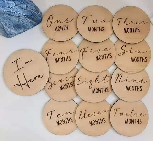 13 Wooden Baby Milestone Cards Discs - Baby Gift - Baby Shower - New Mum Gift -