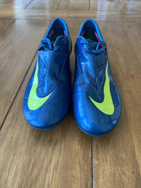 NIKE MERCURIAL VAPOR IV FG Pro Version Sport Red Metallic CARBON