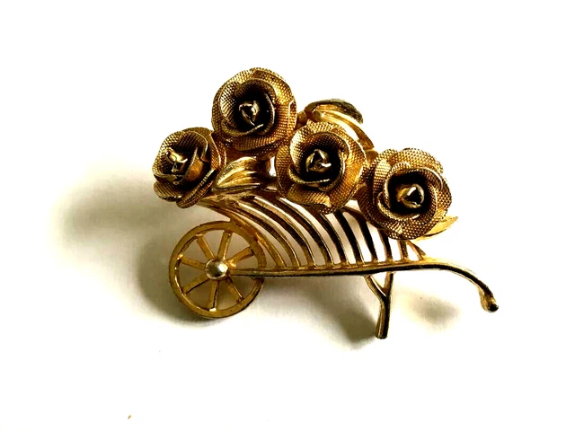 Broche Vintage Signée Brooks - Fleur En Métal Doré Texturé Avec Perles En Verre, Occasion